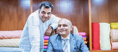 Family current Account thumb