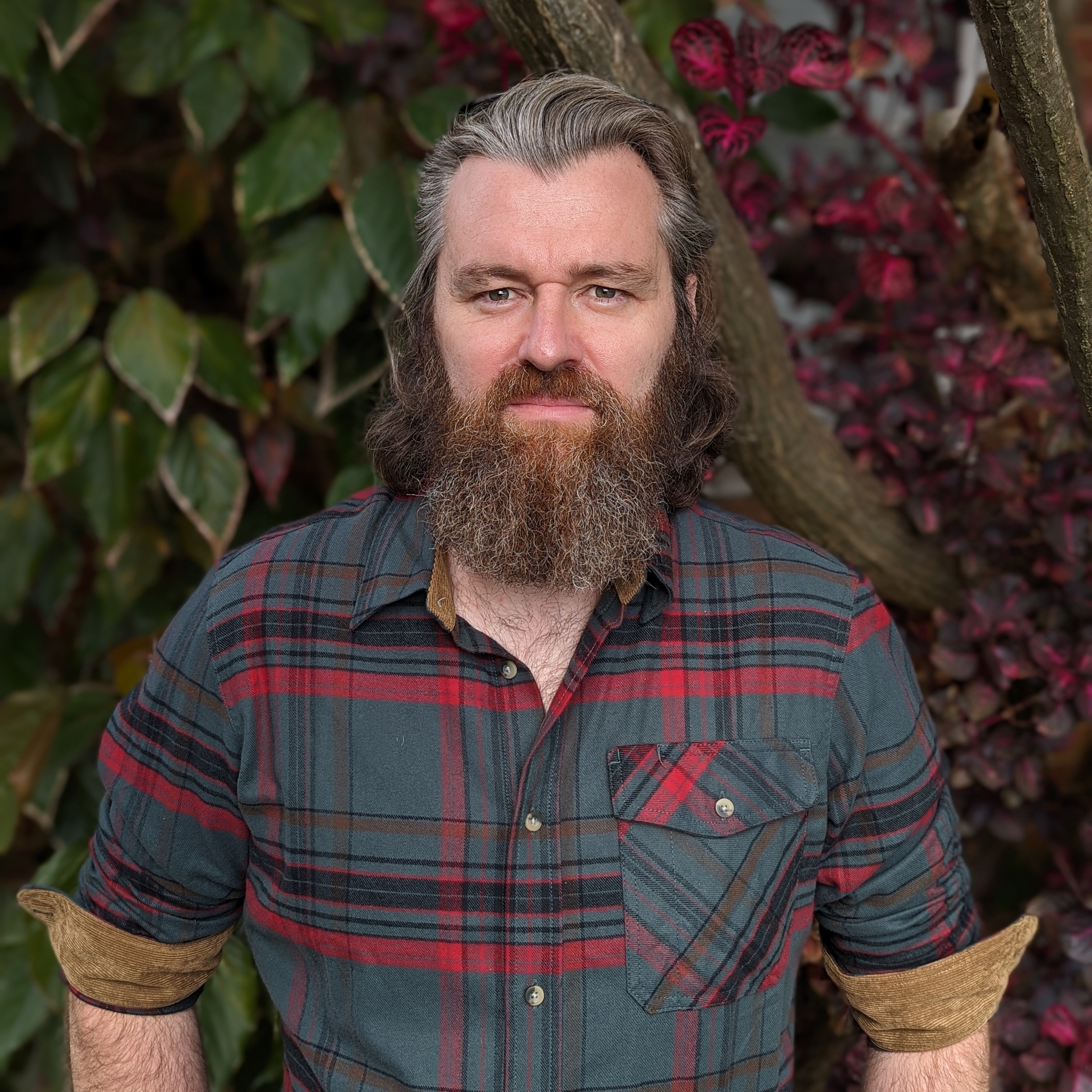 Lindsay Handmer Author Bio Picture