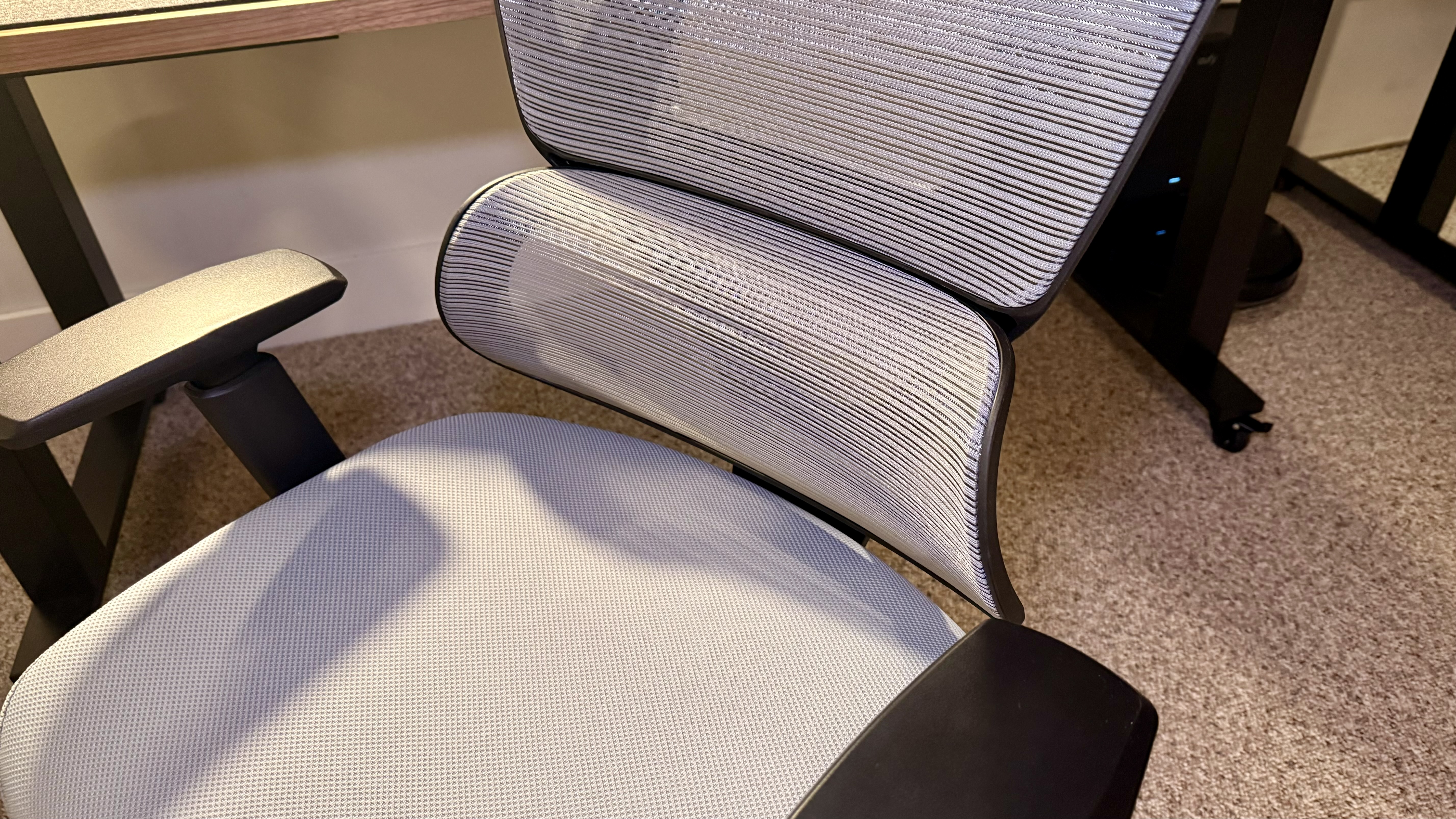 ProtoArc EC100 in a home office during our review process