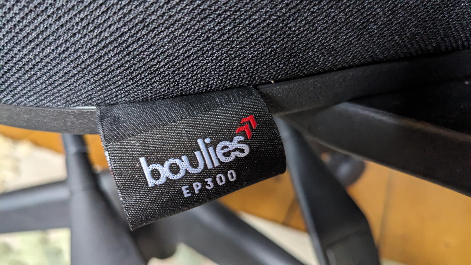 Boulies OP300 close-up of chair tag during our review