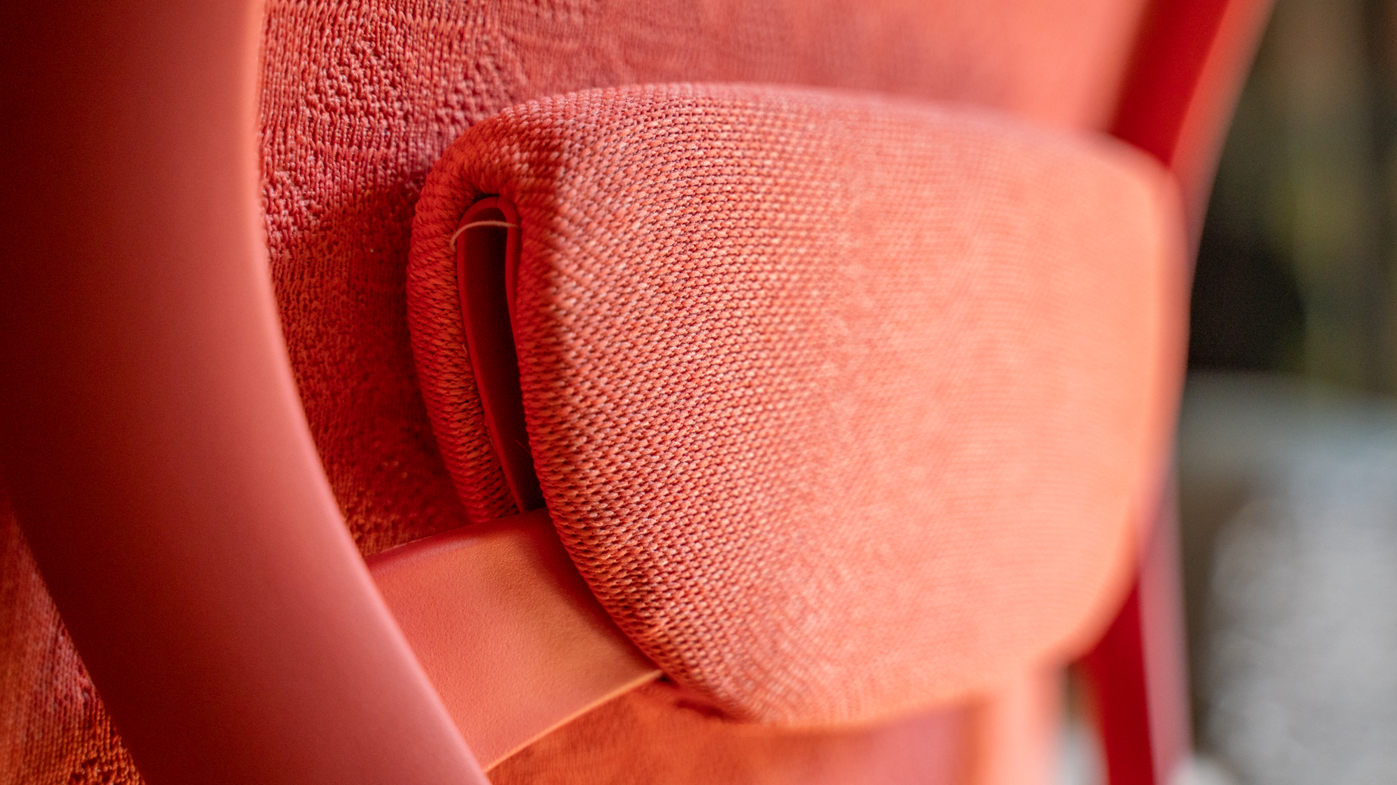 Branch Verve in coral in a living room