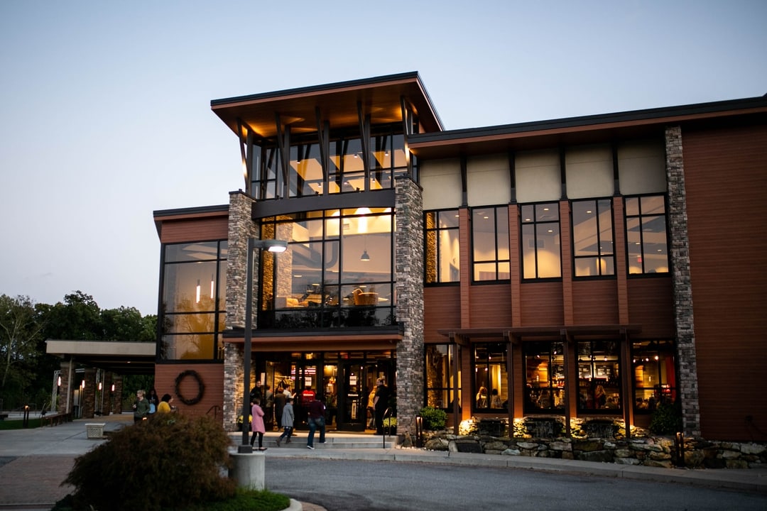Outside image of Calvary Chapel Delaware County's Chadds Ford location.