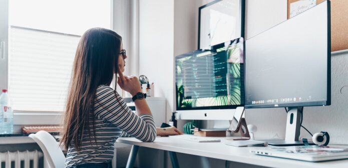 10 najlepszych bezpłatnych programów do obsługi zgłoszeń i systemów ticketingowych w 2025